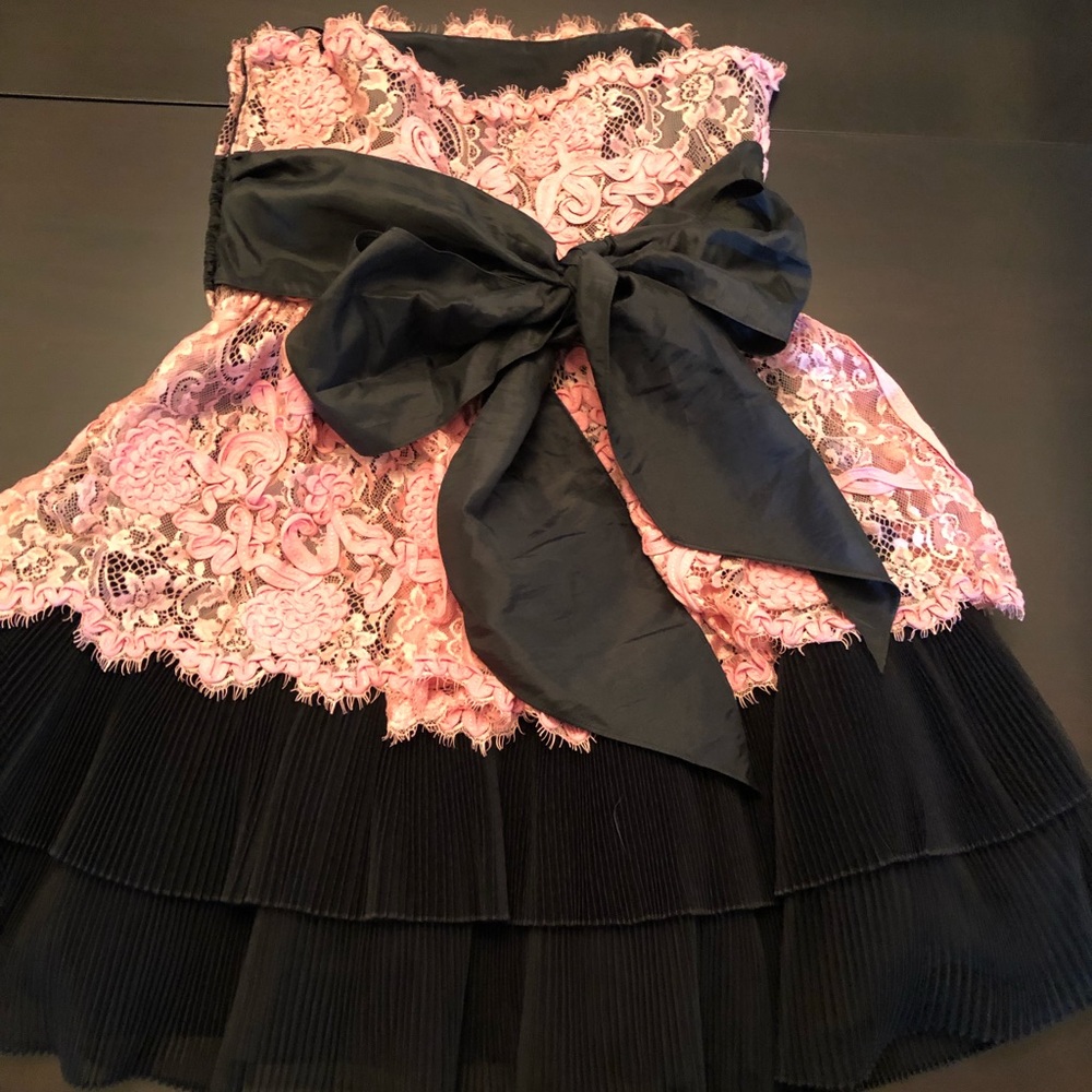 Betsey Johnson cocktail prom dress